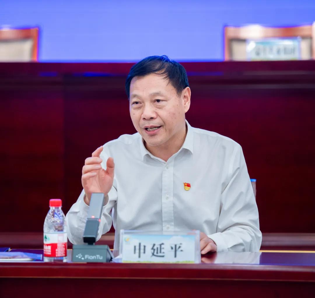 花花牛| 蘭考縣人民政府與蒙牛、花花牛達成戰(zhàn)略合作 助力河南奶業(yè)高質量發(fā)展