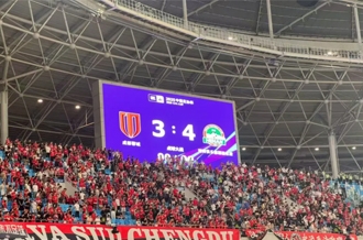 榮耀時(shí)刻，共赴巔峰——河南花花牛乳業(yè)集團(tuán)見證河南足球歷史性突破，與一億家鄉(xiāng)人民共燃鐵血榮光！